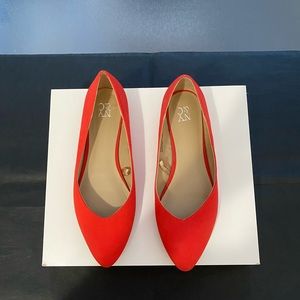 NY&C red toe flats - never worn